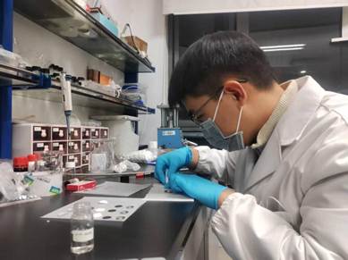 438fffcd777c4baa4842f05eb3bc3813