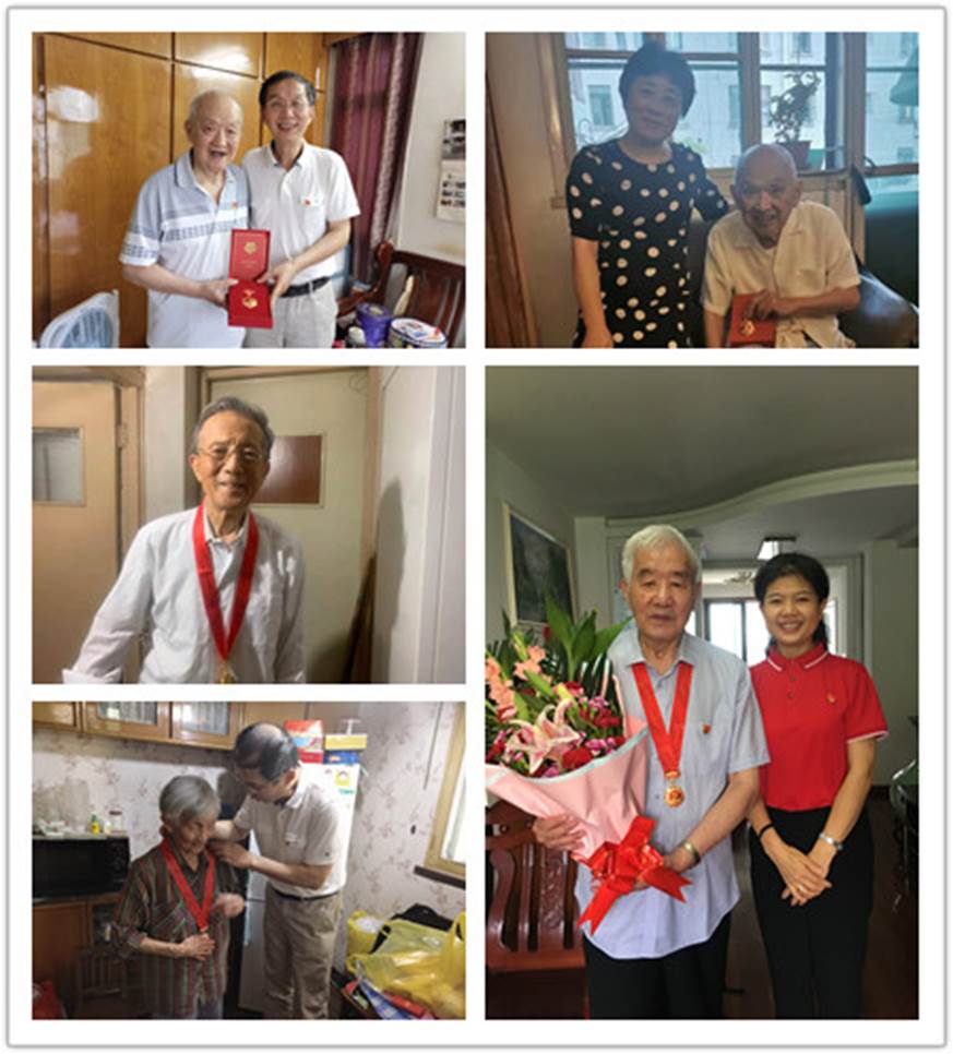 2021年6月24日必一·运动(b-sports)为王启华老党员颁发“光荣在党50年”纪念章（1）_副本